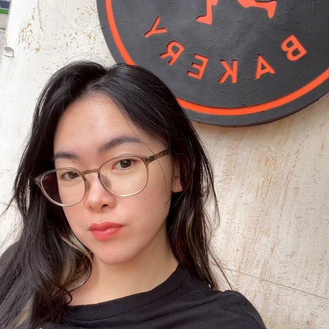 What a cute French coffee shop in DTLA with outdoor seatings. Come with me (part 1) 💛🤎

♥︎ Hazelnut latte ☕️ 
♥︎ Croissant with taro past...