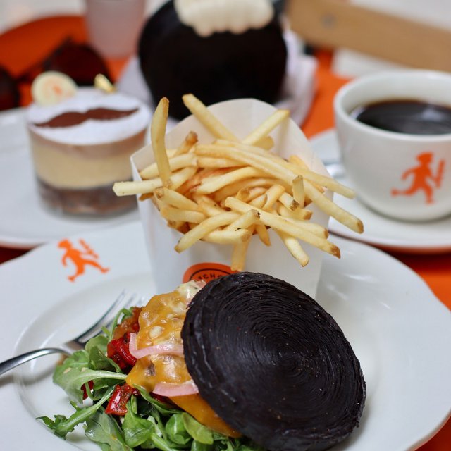 Cheers to the best Dads around 💙 ⁠
Plan to join us this weekend for a delightful brunch with special homemade items! Our Charcoal burger,...