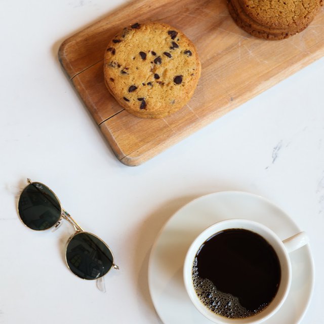 Stay sweet. Stay shaded. Stay caffeinated. 🍪🧡🍪🧡 