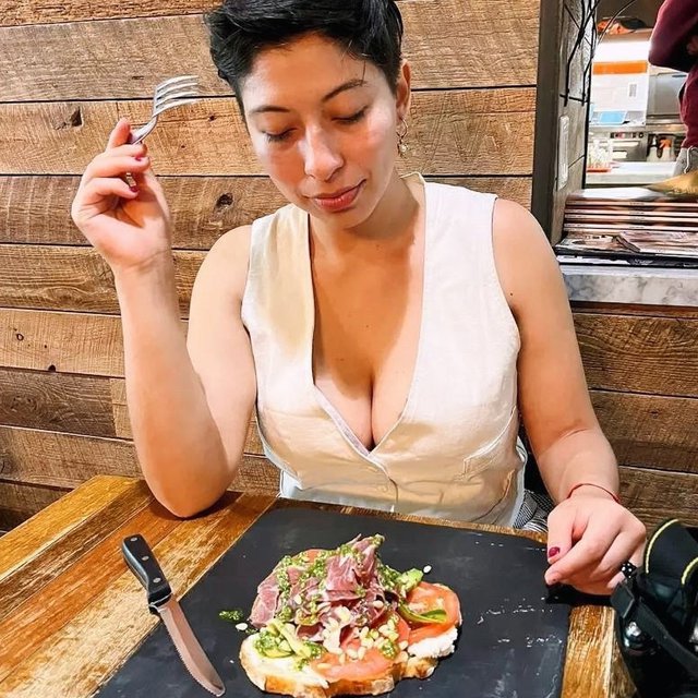 #Lunch with #friends is always a good idea! https://t.co/Q2suHAtPWS