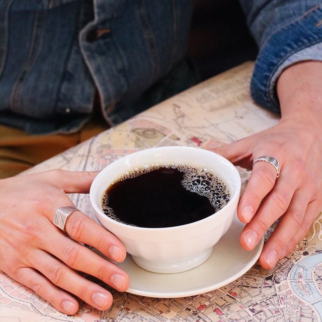 More love and coffee please https://t.co/x2dHY8aVzz