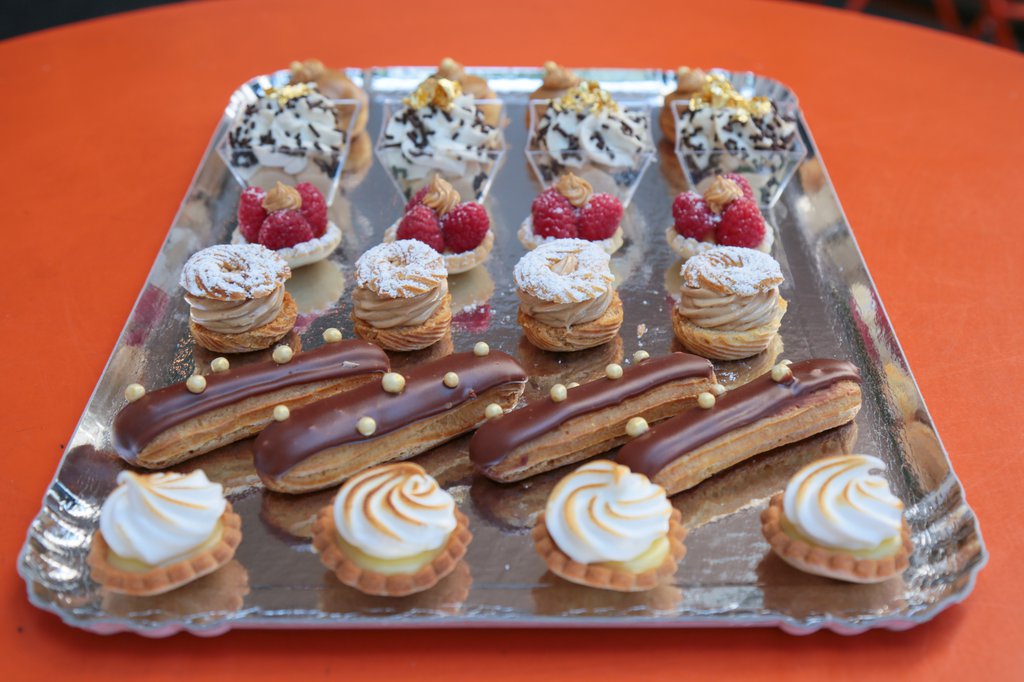 mini fine pastry patisseries