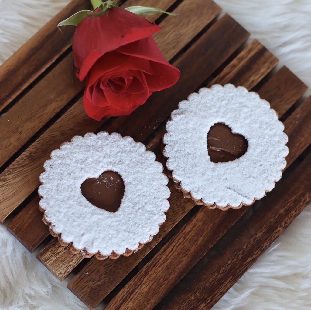 NUTELLA LINZER