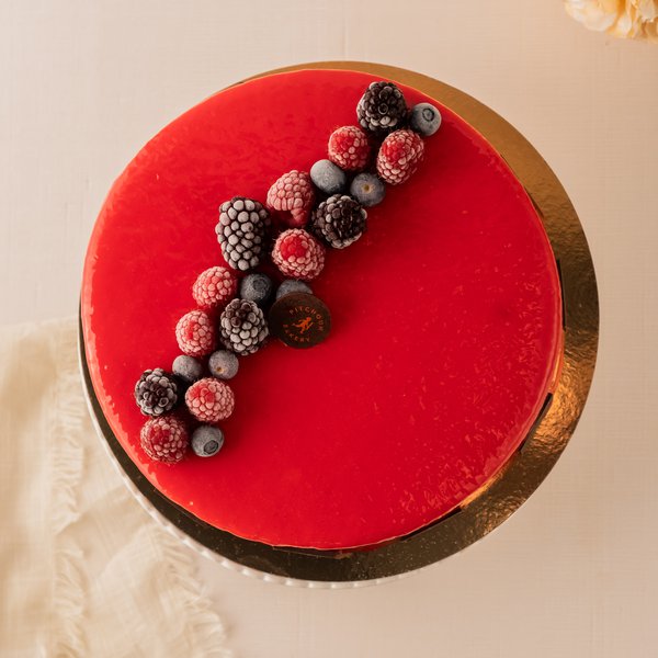 raspberry mousse cake