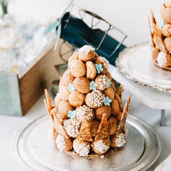 Croquembouche